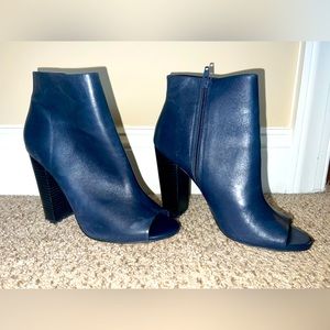 Aldo Toe Booties - Very New